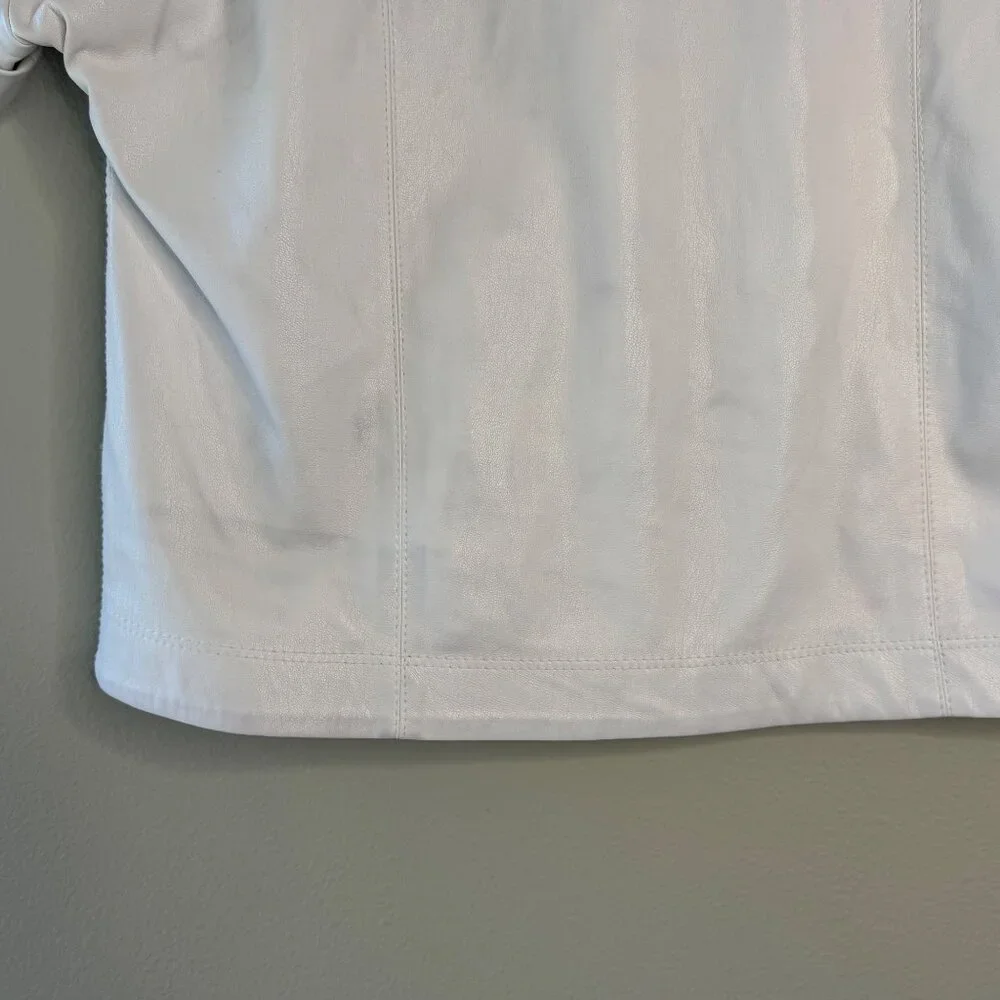 ALICE + OLIVIA Edyth Vegan Leather Top Womens XS Oversized Crop Button Shirt - Picture 5 of 8